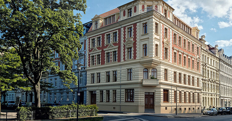 Strassenperspektive Lutherplatz 12